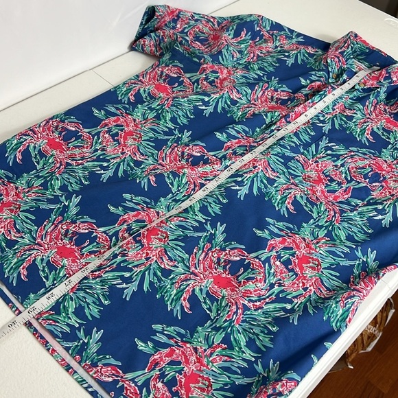 Chubbies Sz M The Nutter Short Sleeve Crab Print Shirt Blue Pink Summer EUC - Picture 9 of 12